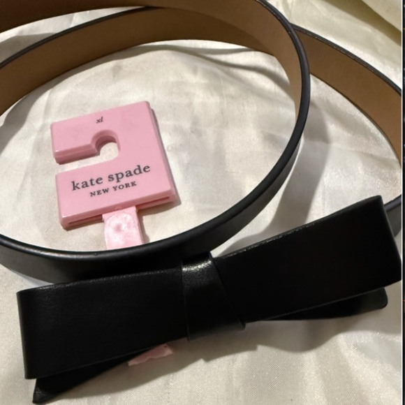 kate ♠️ spade new york Womens Leather Bow Belt - Picture 3 of 8